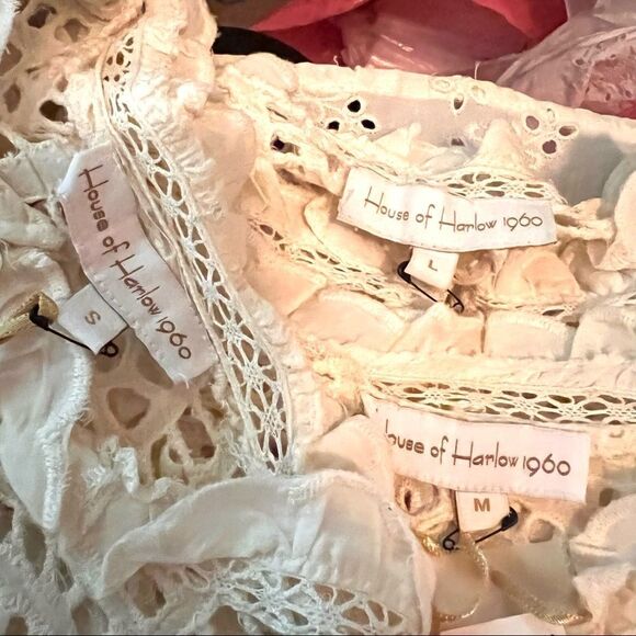 -House of Harlow 1960 Ecru Eyelet Top NWT - Picture 7 of 7